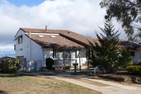Property photo of 4 Dalgleish Close Spence ACT 2615