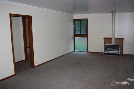 Property photo of 5 Blakemore Avenue Ashmont NSW 2650