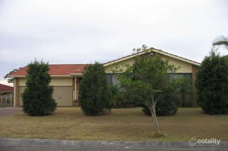 2 Alisa Cl, Lake Haven, NSW 2263
