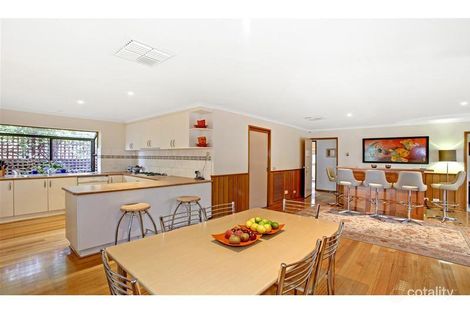 Property photo of 23 Summerhill Park Drive Mooroolbark VIC 3138