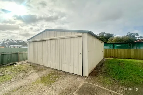 Property photo of 49 Albert Parade Bordertown SA 5268