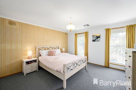 Property photo of 16 Virginia Crescent Bundoora VIC 3083