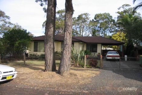 6 Ourringo Ave, Lake Haven, NSW 2263