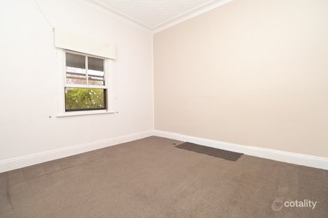Property photo of 10 Shaw Street Wagga Wagga NSW 2650