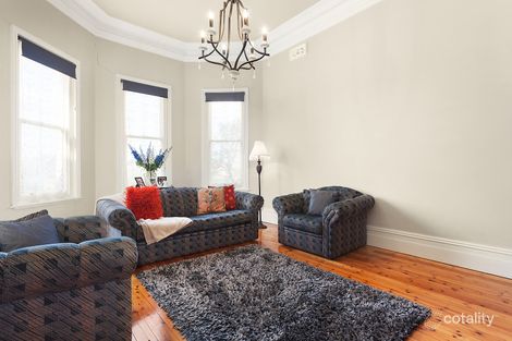 Property photo of 2 Waverley Street Aberfeldie VIC 3040