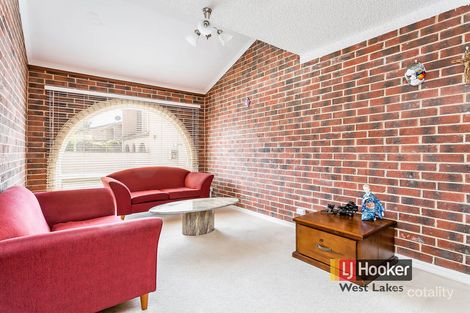 Property photo of 9/3 Mooloola Way West Lakes Shore SA 5020