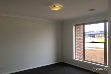 Property photo of 24 Hanrahan Street Hamilton Valley NSW 2641