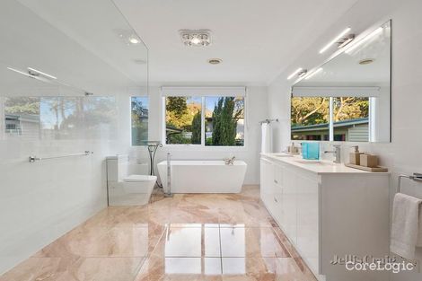 Property photo of 172 Research-Warrandyte Road North Warrandyte VIC 3113