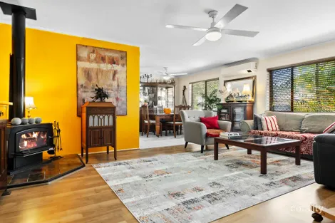 Property photo of 4 Patrick Street Beachmere QLD 4510