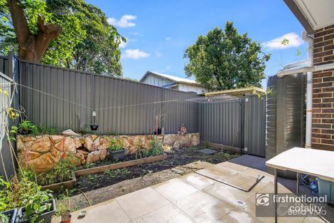 Property photo of 3/8 Carinya Road Girraween NSW 2145