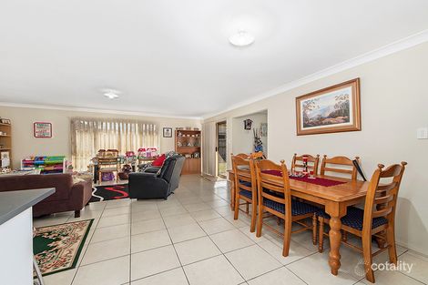 Property photo of 98 Reif Street Flinders View QLD 4305