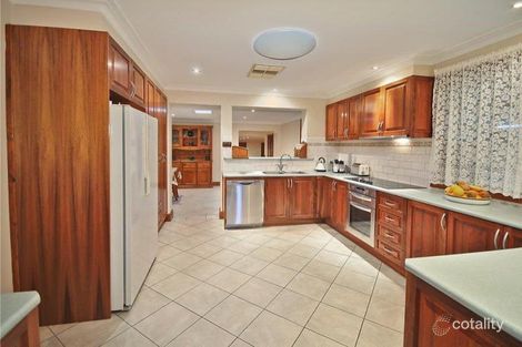 Property photo of 11 Langham Street Avondale Heights VIC 3034