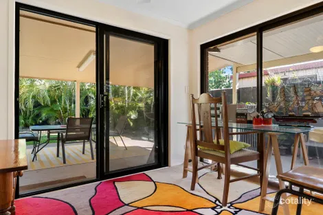 Property photo of 4 Patrick Street Beachmere QLD 4510