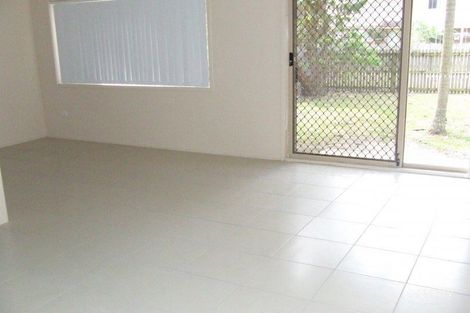 Property photo of 28/21 Usher Avenue Labrador QLD 4215