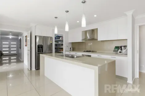 Property photo of 25 Balala Crescent Bourkelands NSW 2650