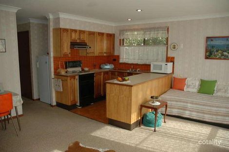 Property photo of 2 Wilari Close Bomaderry NSW 2541