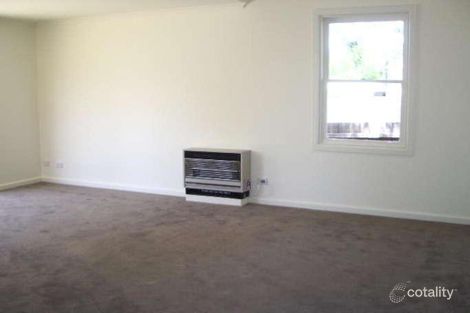 Property photo of 8 Lidgett Street Bacchus Marsh VIC 3340