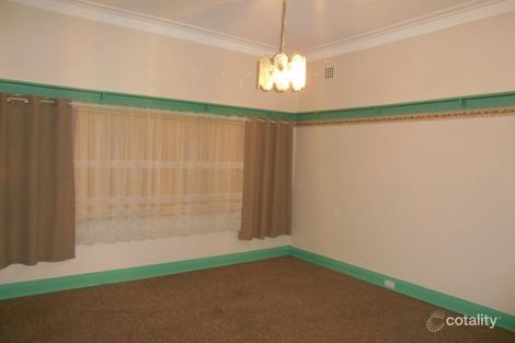 Property photo of 33 William Street Armadale WA 6112