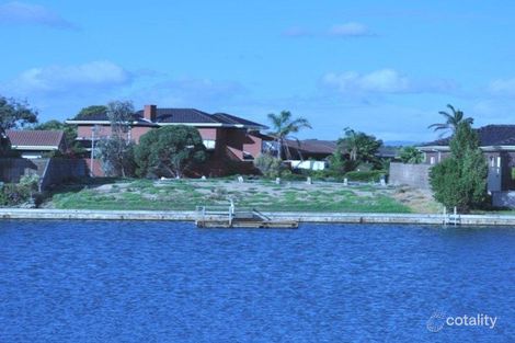 13 Keppel Gr, West Lakes, SA 5021