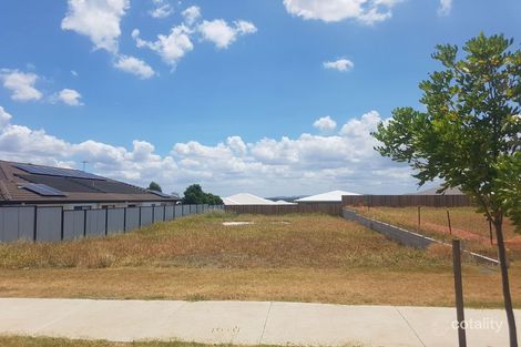 9 Tulip St, Yamanto, QLD 4305