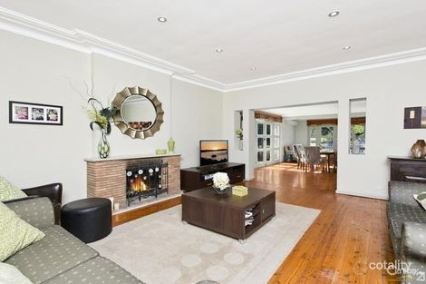 Property photo of 8 Malory Avenue West Pymble NSW 2073