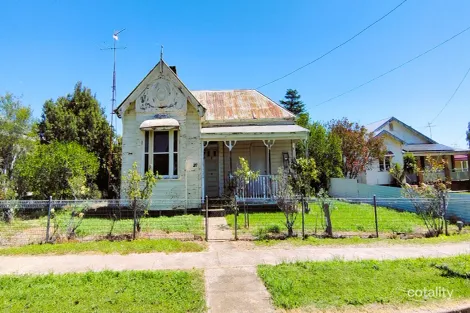 27 East St, Grenfell, NSW 2810