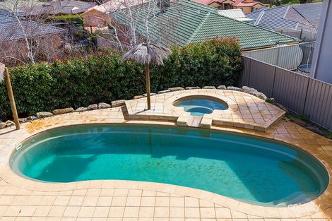 Property photo of 9 Robinia Place Jerrabomberra NSW 2619