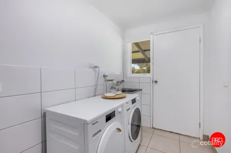 Property photo of 16 Rennie Street Huntly VIC 3551