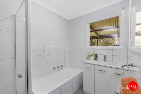 Property photo of 16 Rennie Street Huntly VIC 3551