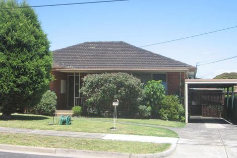 Property photo of 10 Faye Street Burwood East VIC 3151