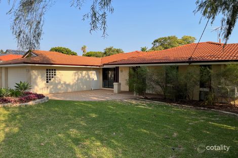 Property photo of 16 Edna Way Duncraig WA 6023