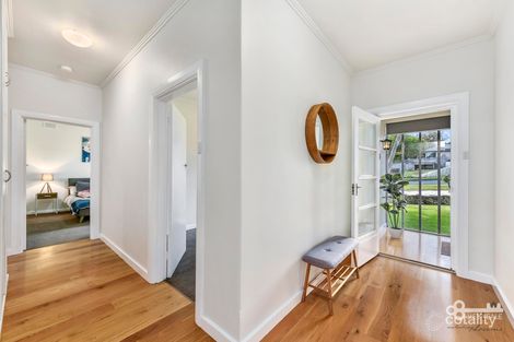 Property photo of 98 Crouch Street South Mount Gambier SA 5290