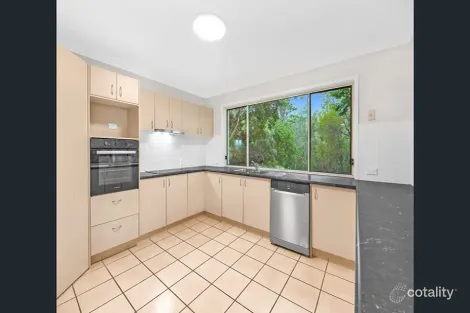 Property photo of 4 Tanzen Drive Arundel QLD 4214