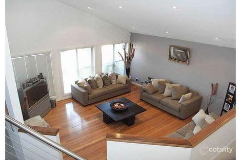 Property photo of 10 Lodi Close West Hoxton NSW 2171