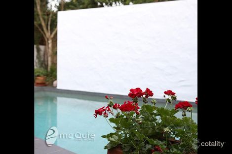 Property photo of 22 Eleventh Avenue St Lucia QLD 4067