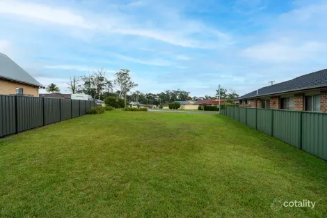 4 Mustang Dr, Sanctuary Point, NSW 2540