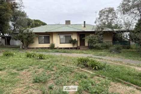 656 Anzac Rd, Robinvale, VIC 3549