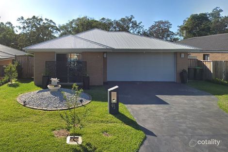 43 Omaroo Pl, Horsley, NSW 2530