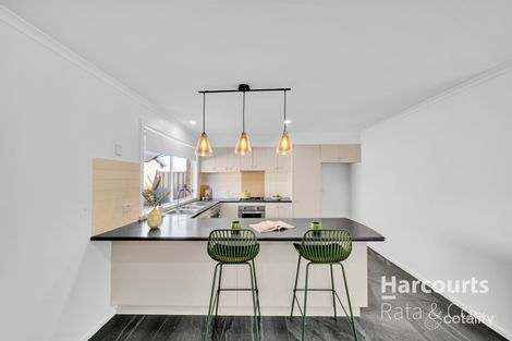 Property photo of 5 Axebridge Circuit Epping VIC 3076