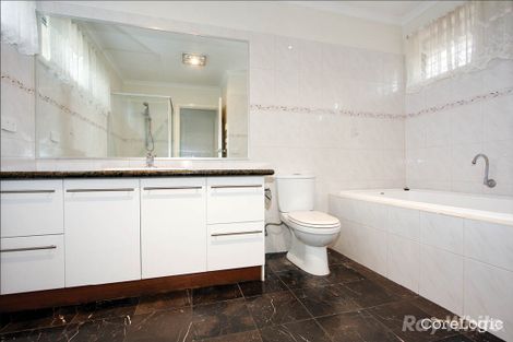 Property photo of 2/598 Highbury Road Glen Waverley VIC 3150