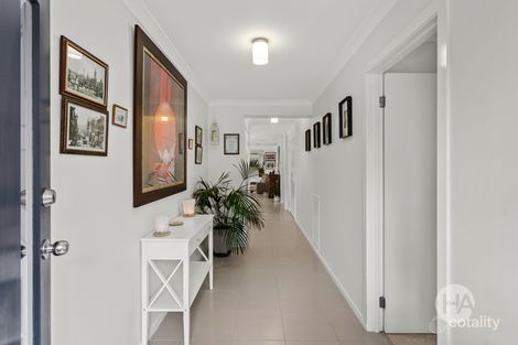 Property photo of 11 Sefton Grange Mount Martha VIC 3934