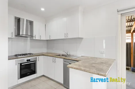 Property photo of 6 Anderson Close Hampton Park VIC 3976