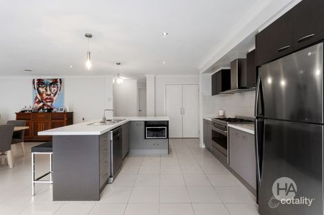 Property photo of 11 Sefton Grange Mount Martha VIC 3934