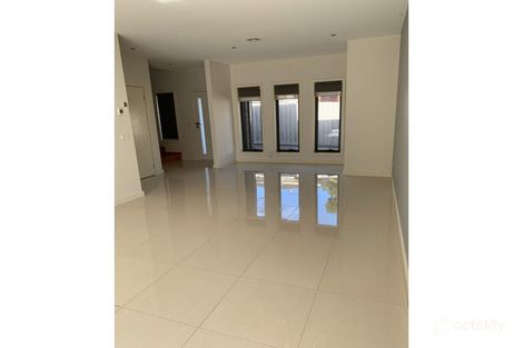 Property photo of 2/41 Nockolds Crescent Noble Park VIC 3174