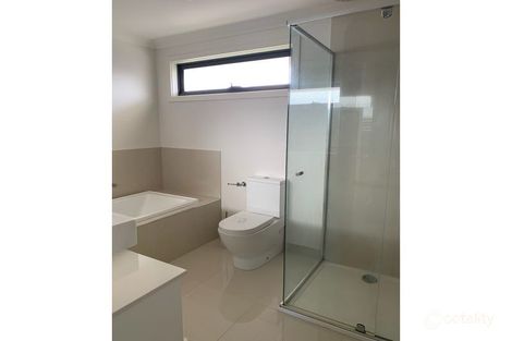 Property photo of 2/41 Nockolds Crescent Noble Park VIC 3174
