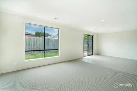 Property photo of 23 Montdami Way Carrum Downs VIC 3201