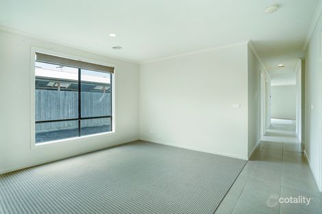 Property photo of 23 Montdami Way Carrum Downs VIC 3201