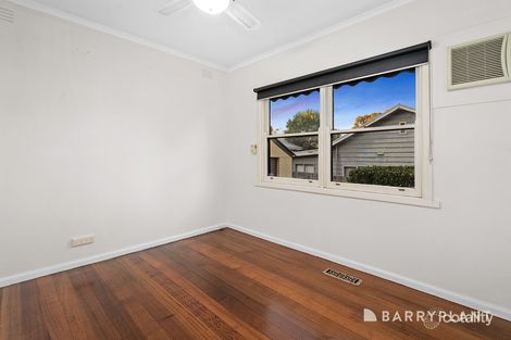 Property photo of 86 Mount View Parade Croydon VIC 3136