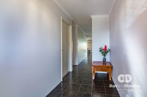 Property photo of 22 Abercrombie Way Millbridge WA 6232