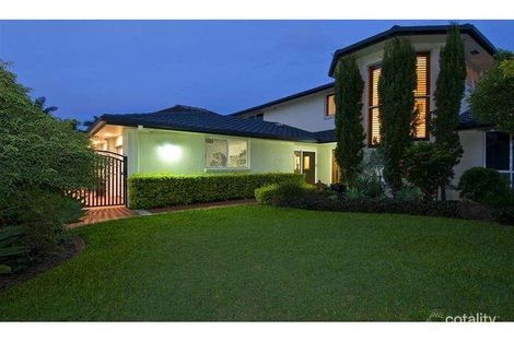 Property photo of 8 Saint Tropez Terrace Bundall QLD 4217